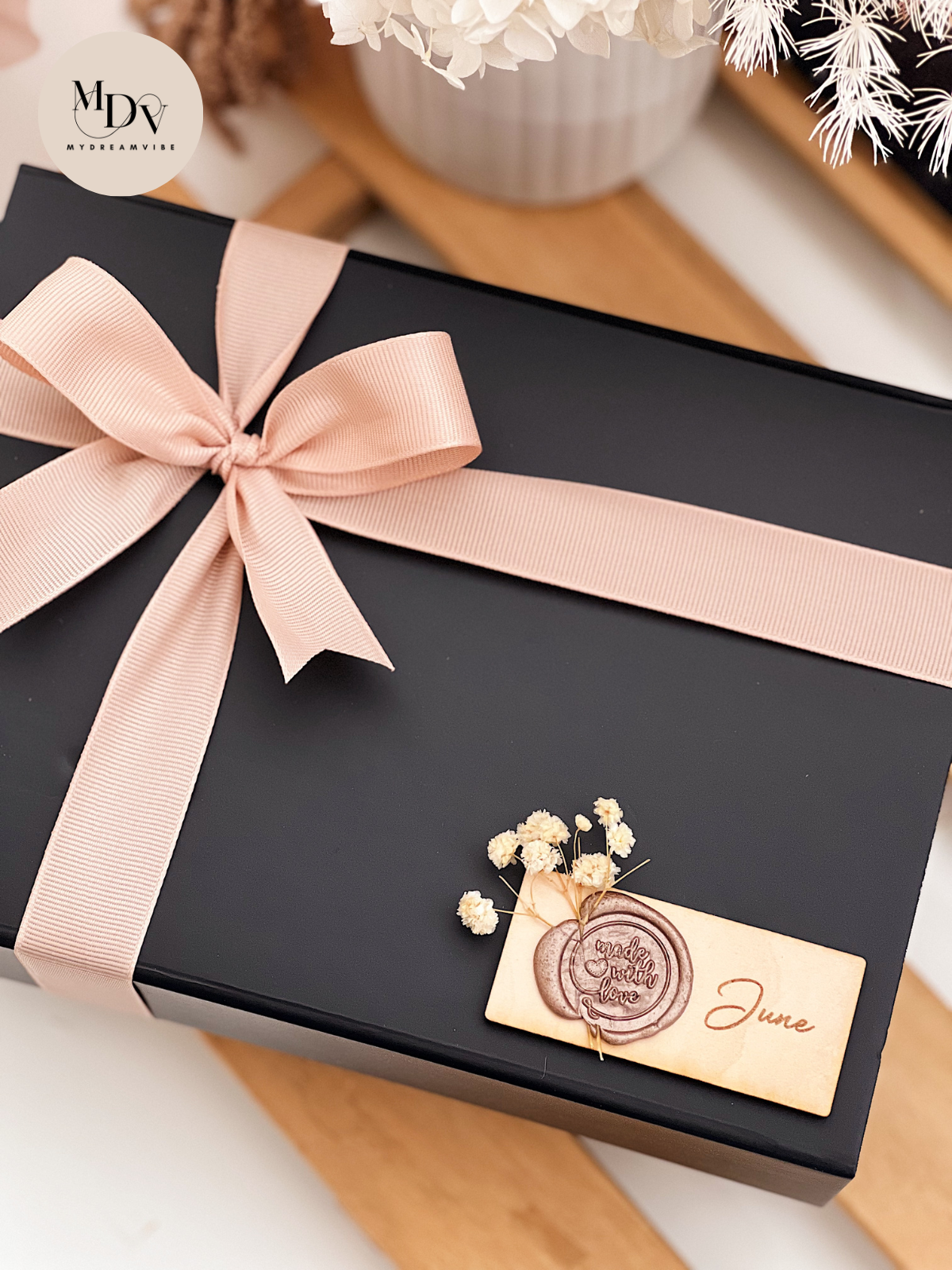 [For HIM/HER GIFT SET] : The Honey Breeze Box